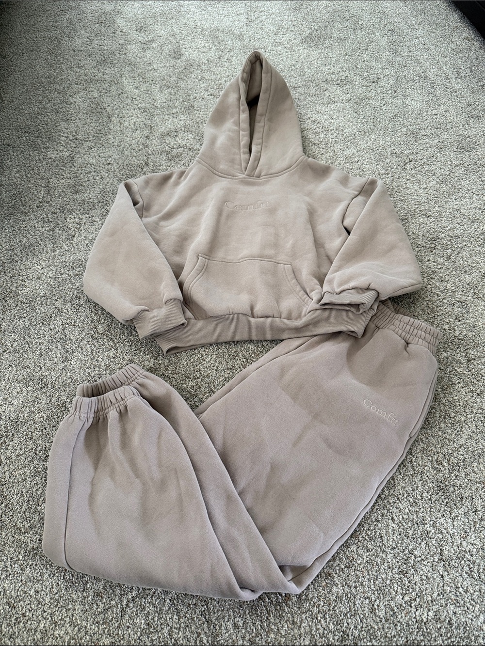 Comfrt Kids Signature Hooded Sweatshirt and Sweatpants Set XL BARK